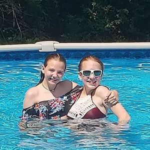 Meet your Posher, Natalie